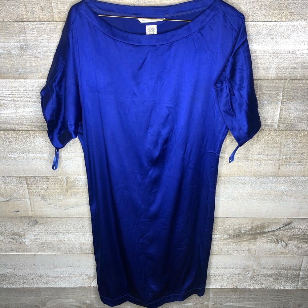 Diane Von Furstenberg silk royal blue dress